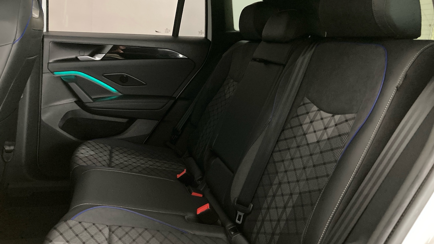 Used Volkswagen Tiguan 2024 for sale - 77997434: Photo 16