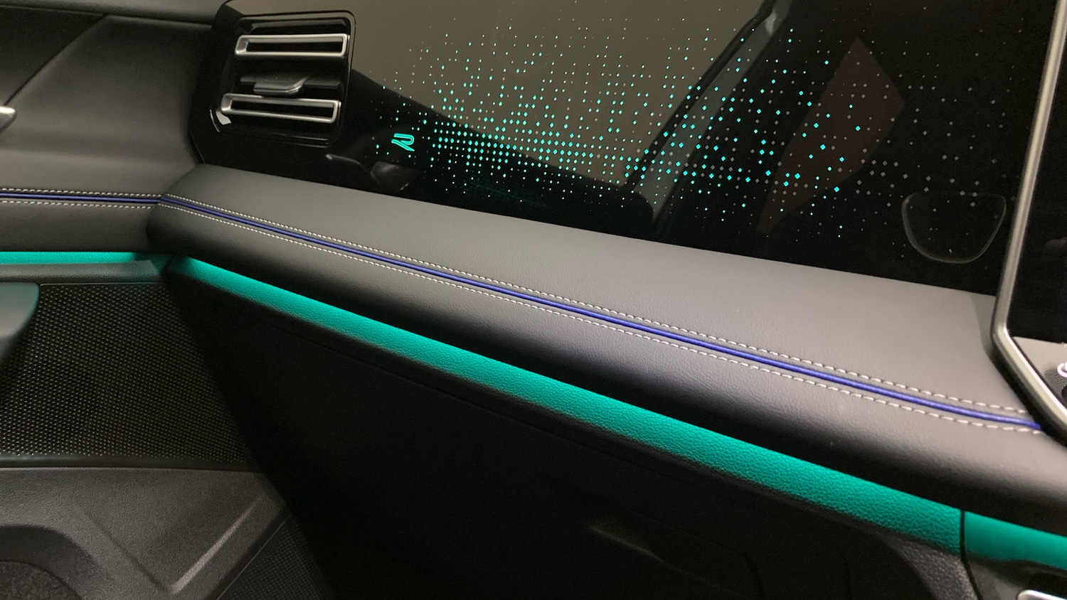 Used Volkswagen Tiguan 2024 for sale - 77997434: Photo 33