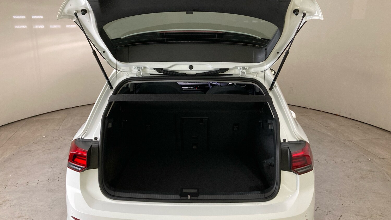 Used Volkswagen Golf 2023 for sale - 78131690: Photo 20