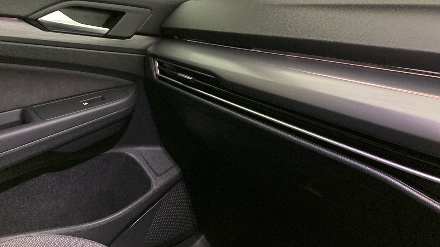 Used Volkswagen Golf 2023 for sale - 78131690: Photo 33