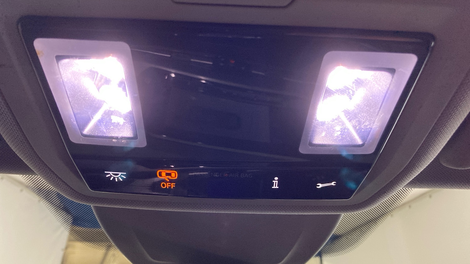 Used Volkswagen Golf 2024 for sale - 77035726: Photo 31