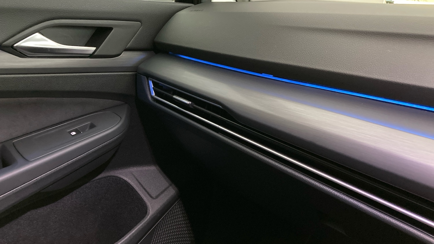 Used Volkswagen Golf 2024 for sale - 77035726: Photo 32