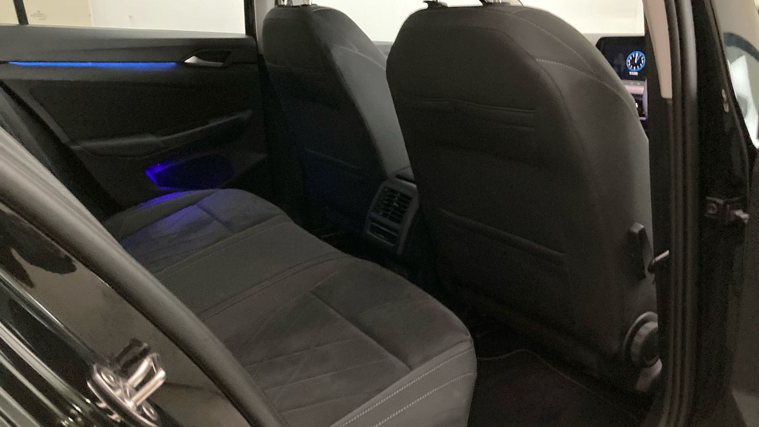 Used Volkswagen Golf 2024 for sale - 77035726: Photo 35