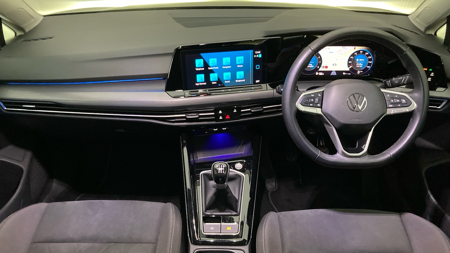 Used Volkswagen Golf 2024 for sale - 77035726: Photo 9