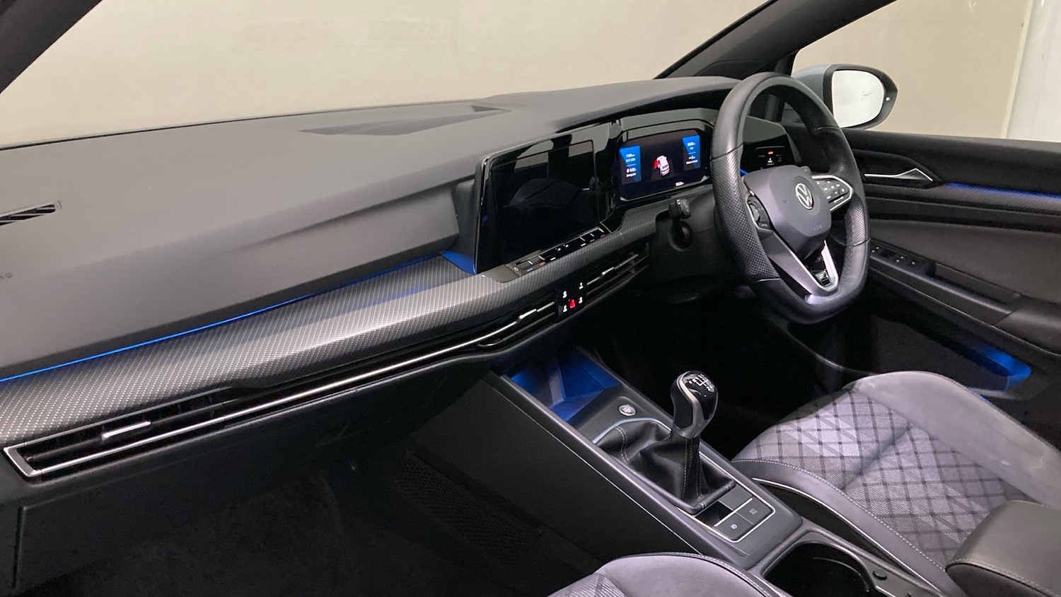 Used Volkswagen Golf 2021 for sale - 77487041: Photo 2