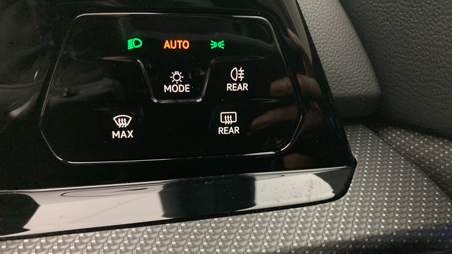 Used Volkswagen Golf 2021 for sale - 77487041: Photo 24