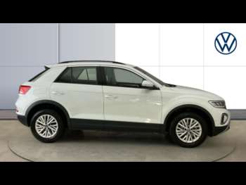 Used Volkswagen T-Roc 2024 for sale - 74842923: Photo