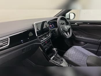 Used Volkswagen T-Roc 2022 for sale - 79617330: Photo