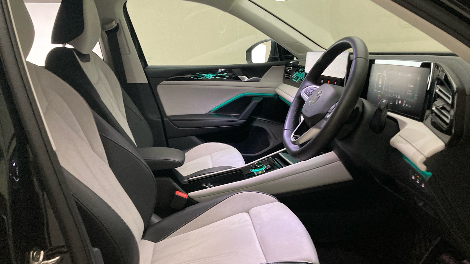 Used Volkswagen Tiguan 2024 for sale - 76568359: Photo 15