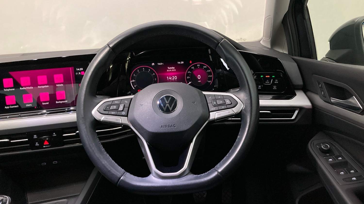 Used Volkswagen Golf 2021 for sale - 76146442: Photo 10