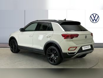 Used Volkswagen T-Roc 2022 for sale - 75399203: Photo