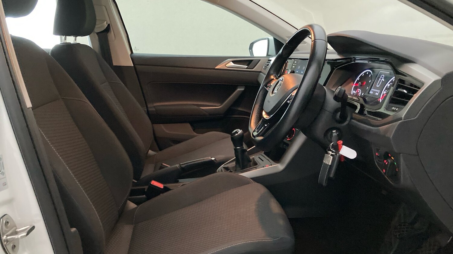 Used Volkswagen Polo 2019 for sale - 76101215: Photo 15