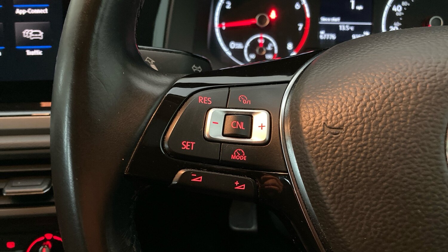 Used Volkswagen Polo 2019 for sale - 76101215: Photo 17