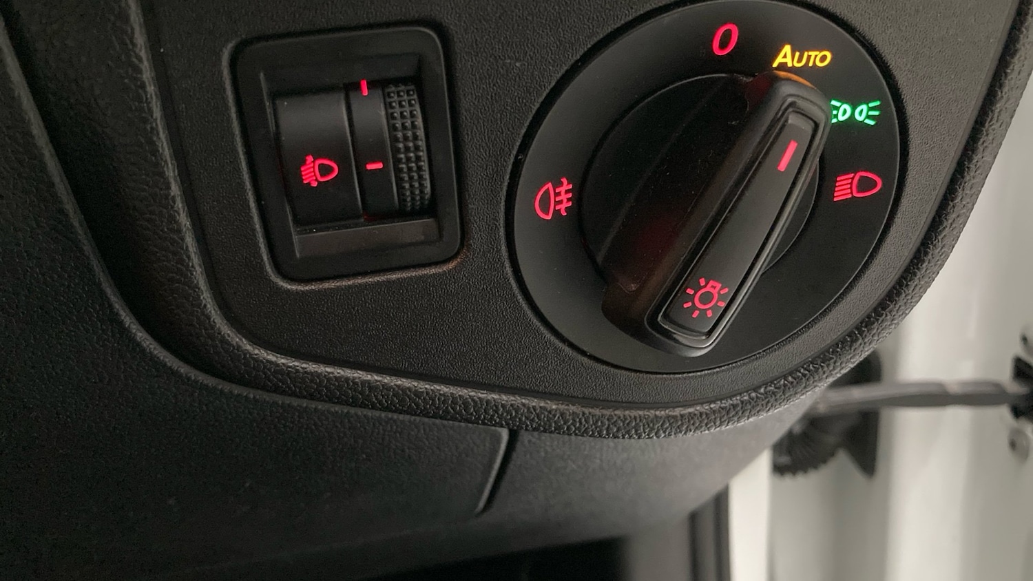 Used Volkswagen Polo 2019 for sale - 76101215: Photo 24