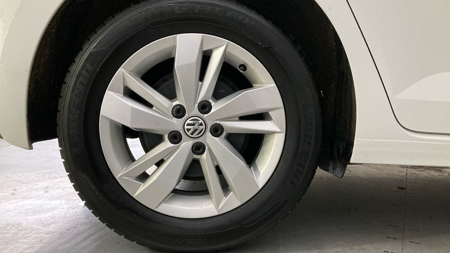 Used Volkswagen Polo 2019 for sale - 76101215: Photo 5