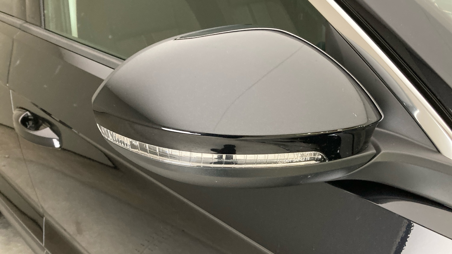 Used Volkswagen T-Roc 2025 for sale - 76921177: Photo 42