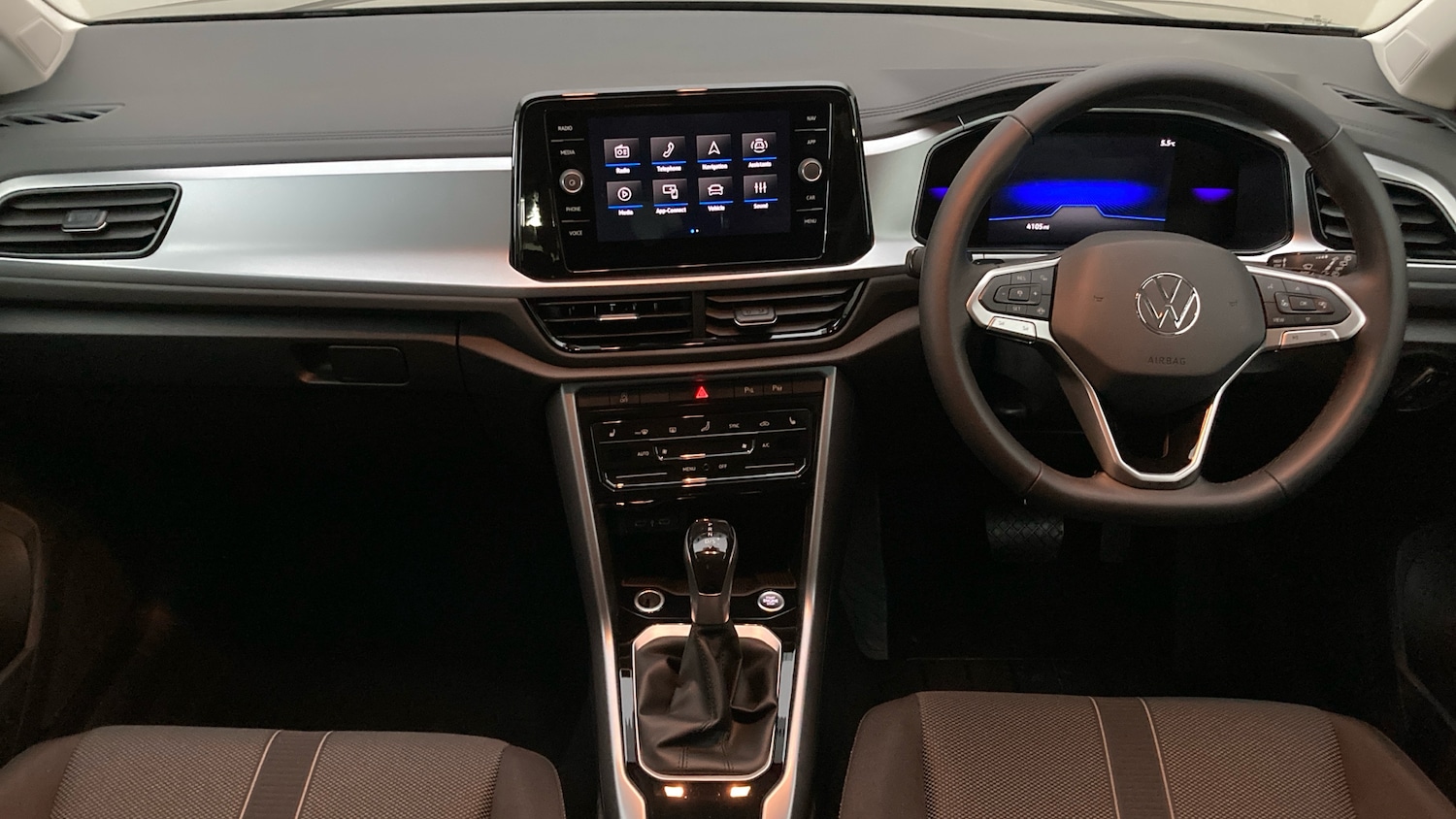 Used Volkswagen T-Roc 2025 for sale - 76921177: Photo 9