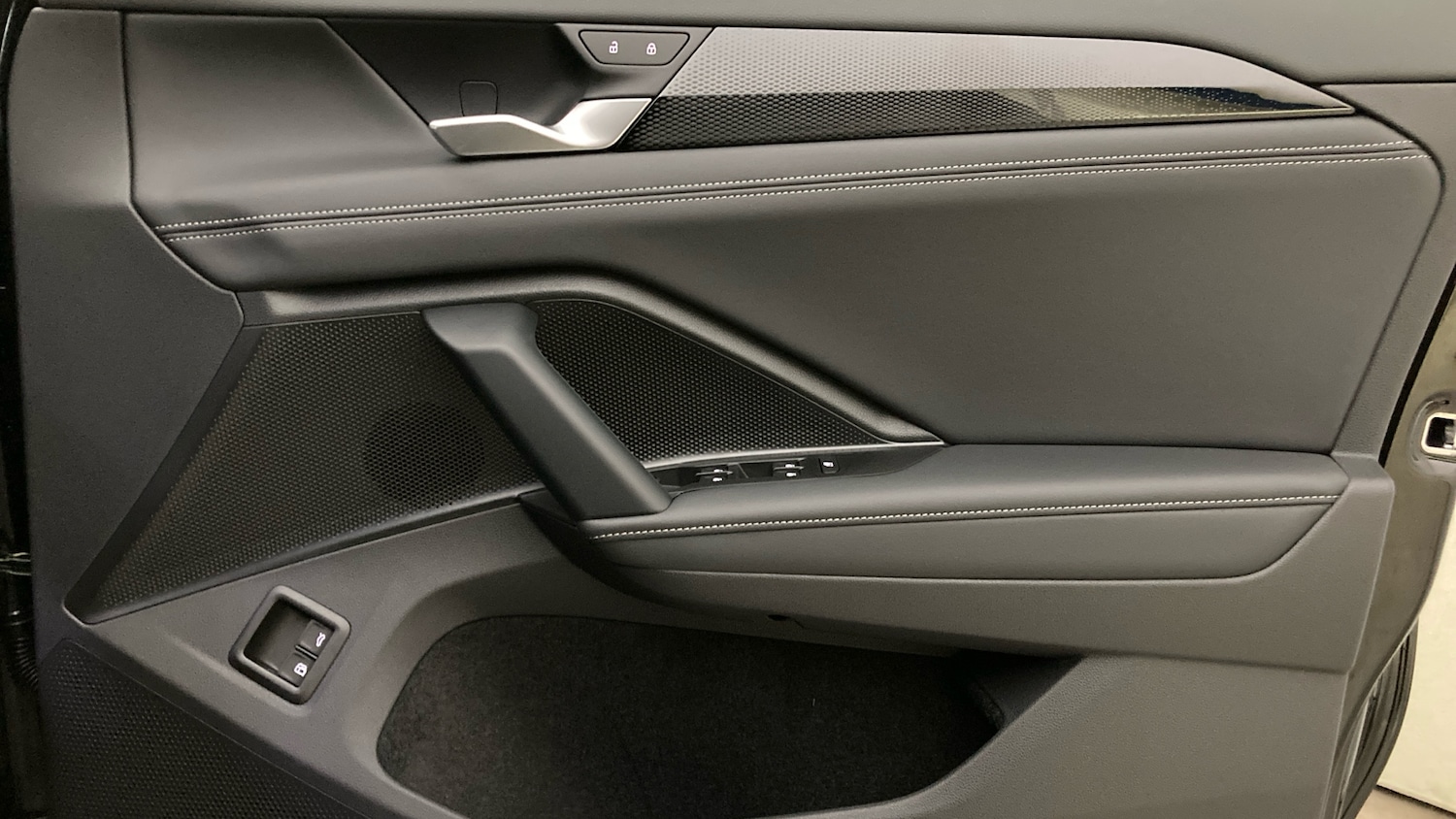 Used Volkswagen Touran 2025 for sale - 77749525: Photo 19