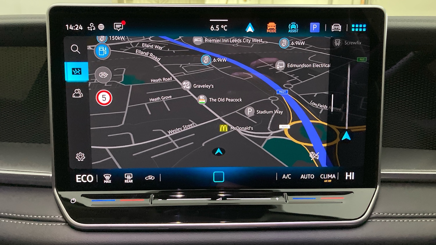 Used Volkswagen Touran 2025 for sale - 77749525: Photo 26