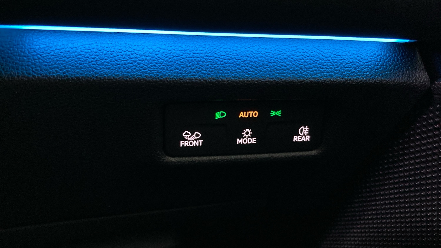 Used Volkswagen Touran 2025 for sale - 77749525: Photo 30