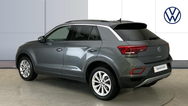 Used Volkswagen T-Roc 2025 for sale - 76299245: Photo 3
