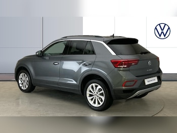 Used Volkswagen T-Roc 2025 for sale - 76299245: Photo 3