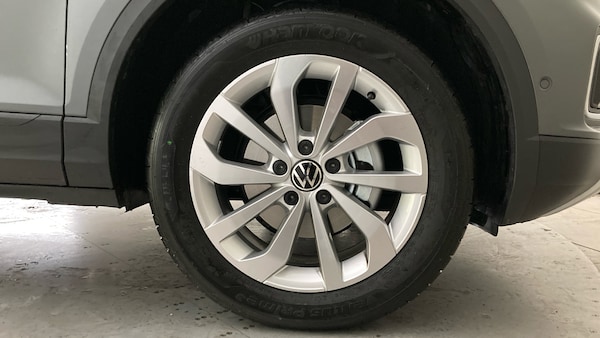 Used Volkswagen T-Roc 2025 for sale - 76299245: Photo 5