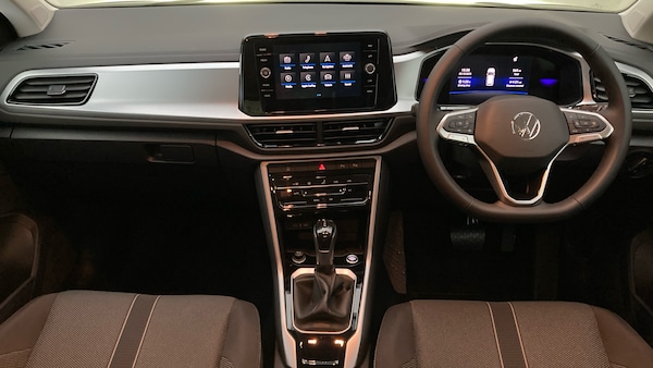 Used Volkswagen T-Roc 2025 for sale - 76299245: Photo 9