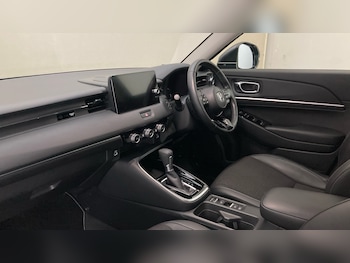 Used Honda HR-V 2022 for sale - 76263188: Photo 2