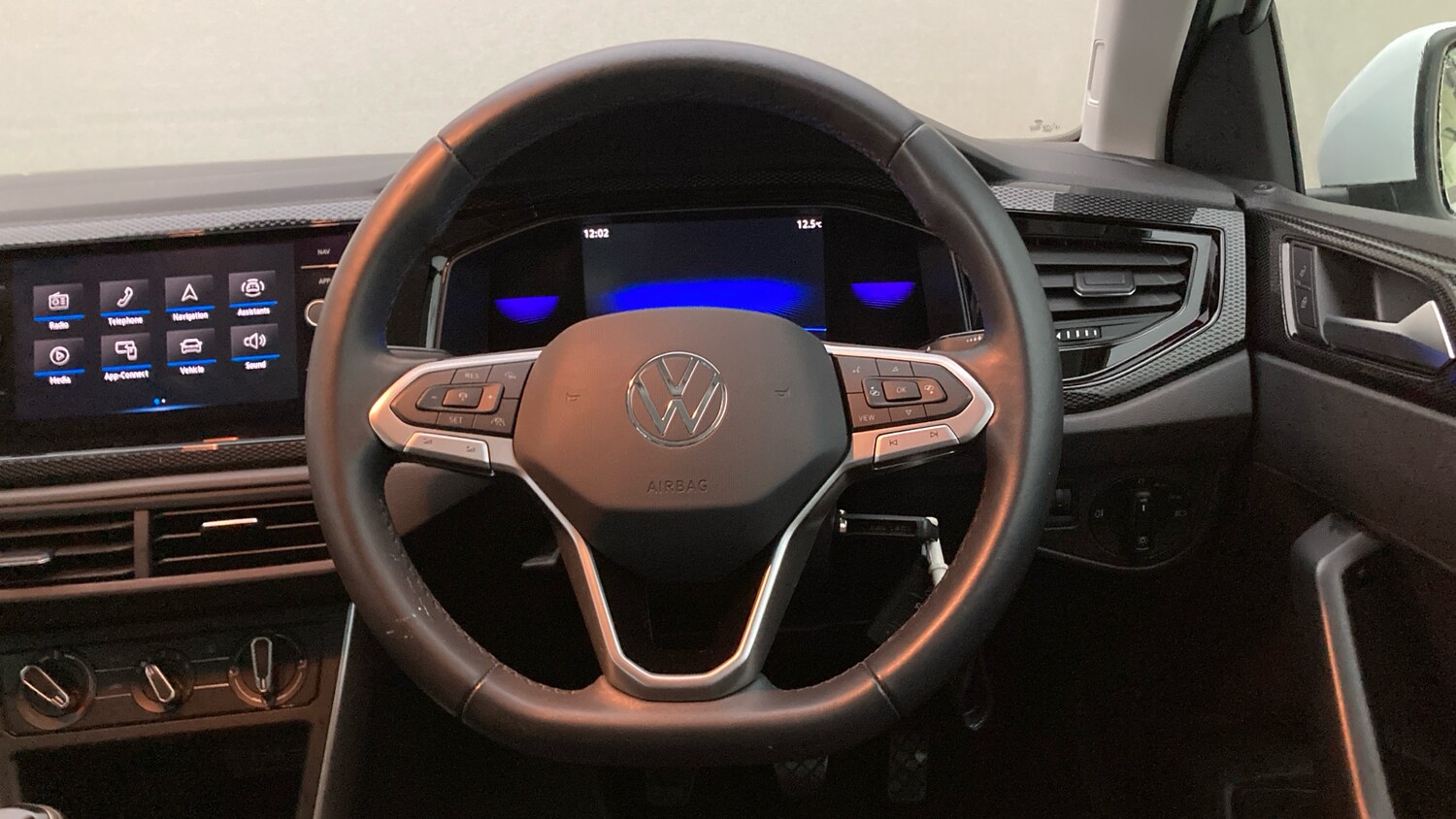 Used Volkswagen Polo 2022 for sale - 76480209: Photo 10