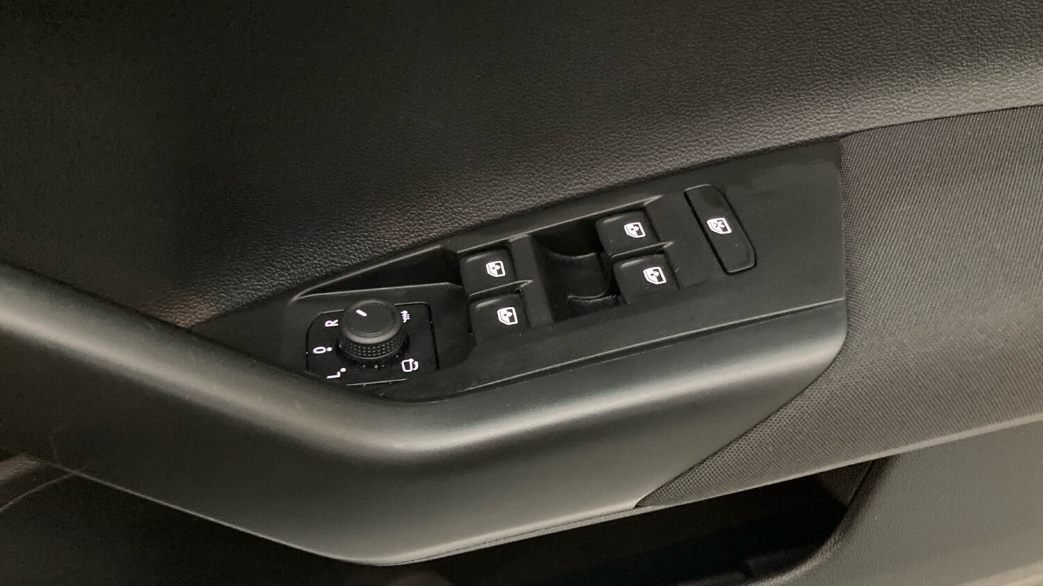 Used Volkswagen Polo 2022 for sale - 76480209: Photo 29