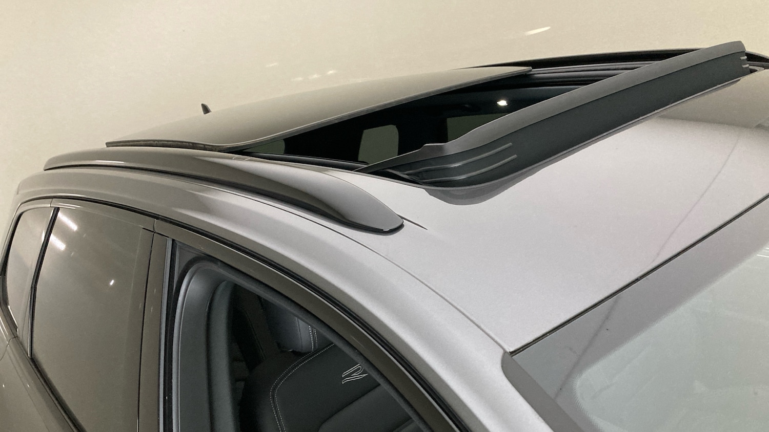 Used Volkswagen Touareg 2025 for sale - 77063845: Photo 39