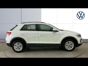 Used Volkswagen T-Roc 2023 for sale - 74878119: Photo