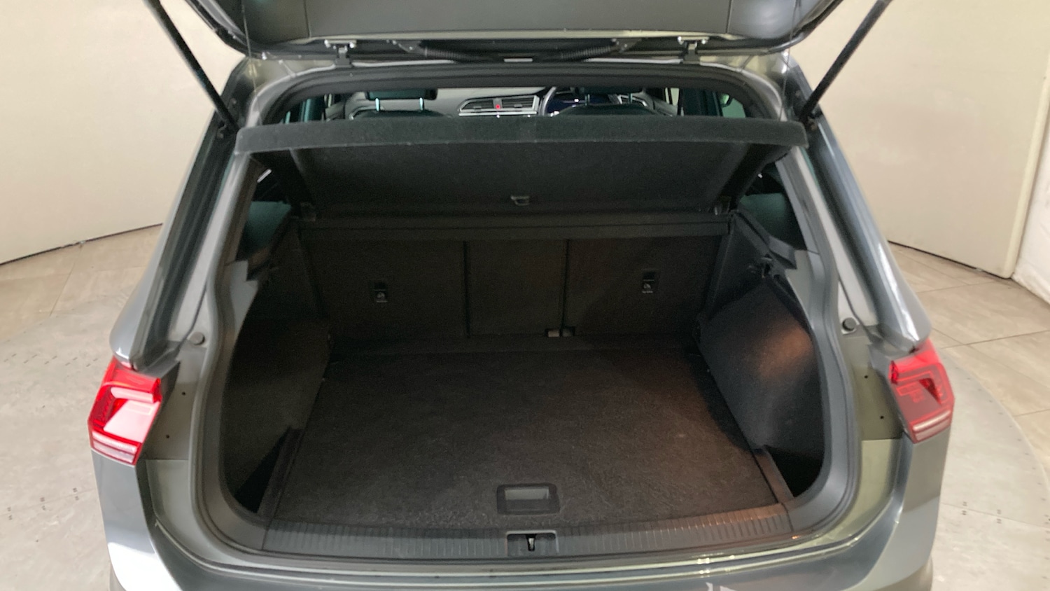 Used Volkswagen Tiguan 2018 for sale - 77026021: Photo 20