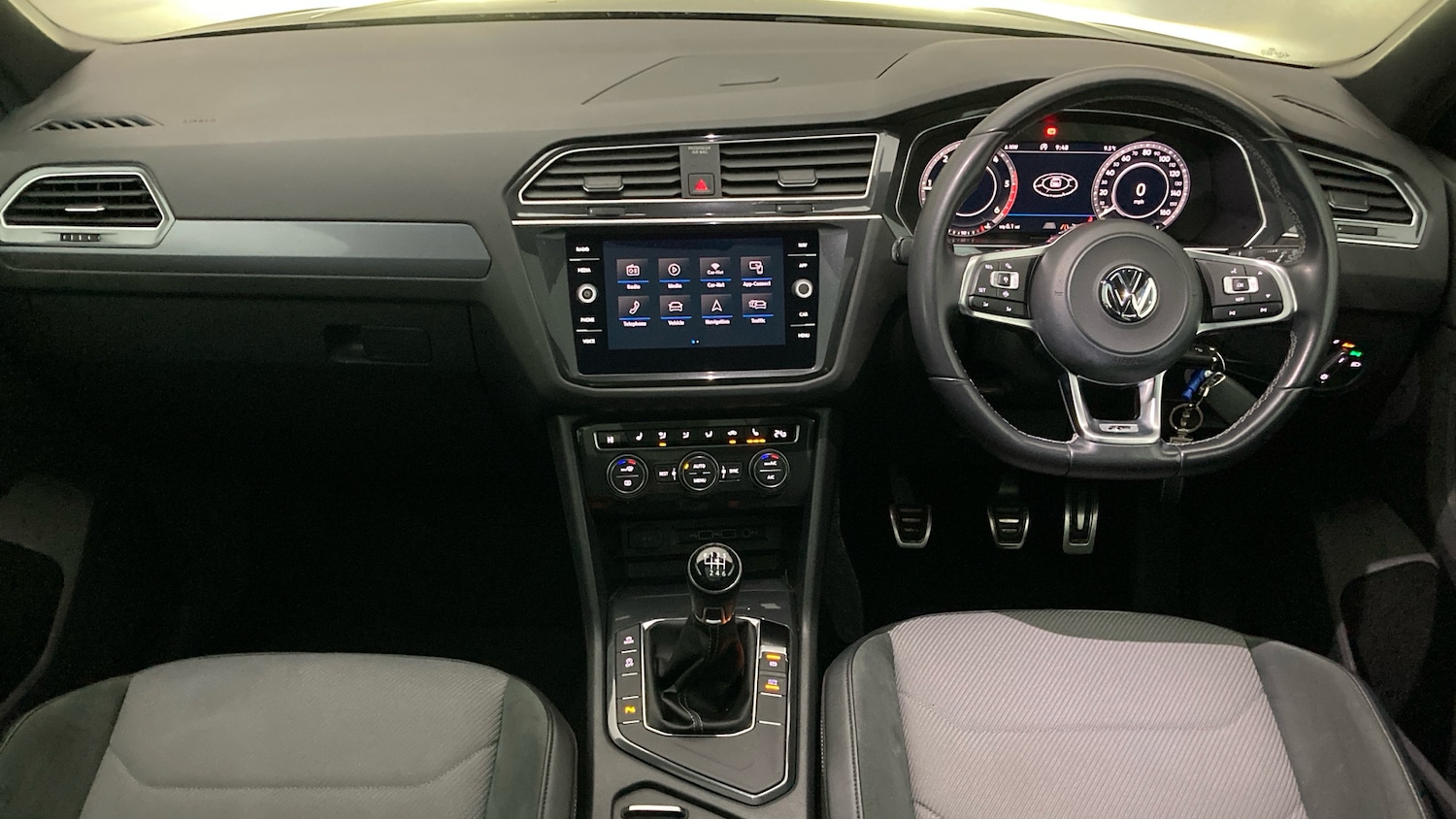 Used Volkswagen Tiguan 2018 for sale - 77026021: Photo 9