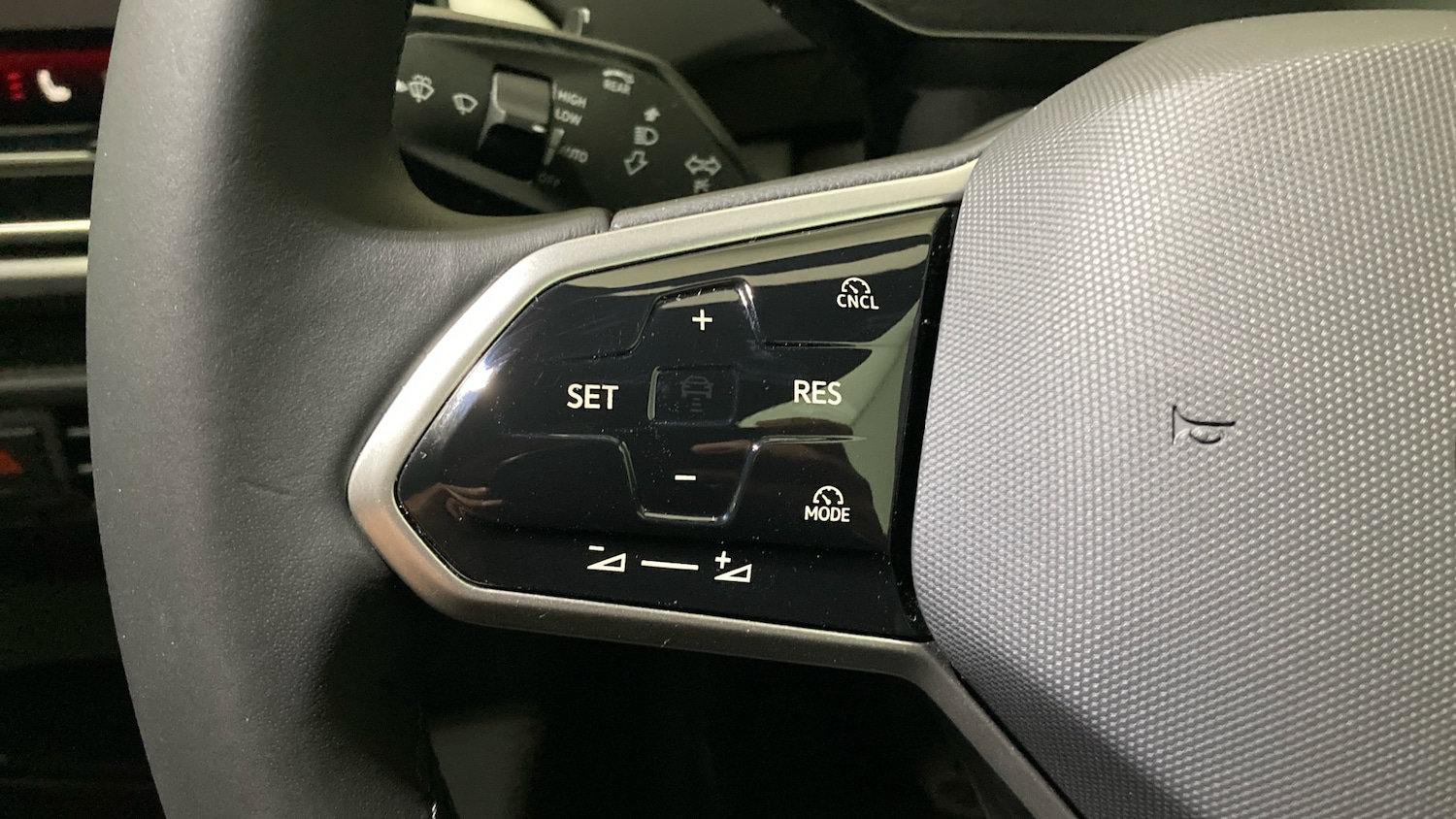 Used Volkswagen ID.4 2025 for sale - 77034212: Photo 17