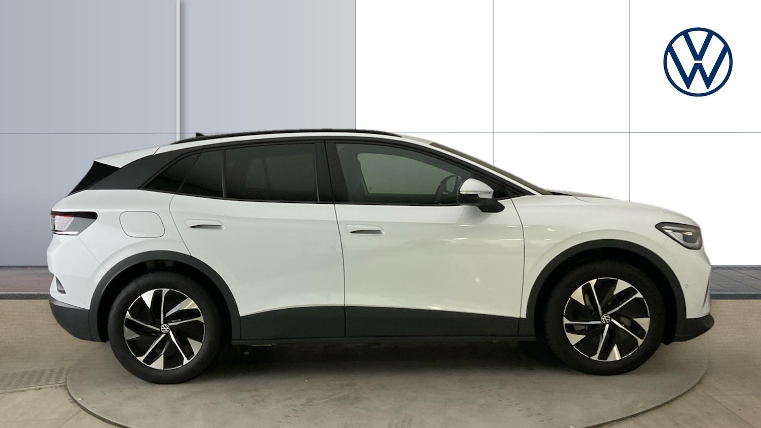 Used Volkswagen ID.4 2025 for sale - 77034212: Photo 4