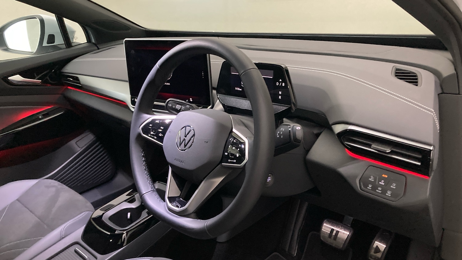 Used Volkswagen ID.4 2025 for sale - 77034212: Photo 6