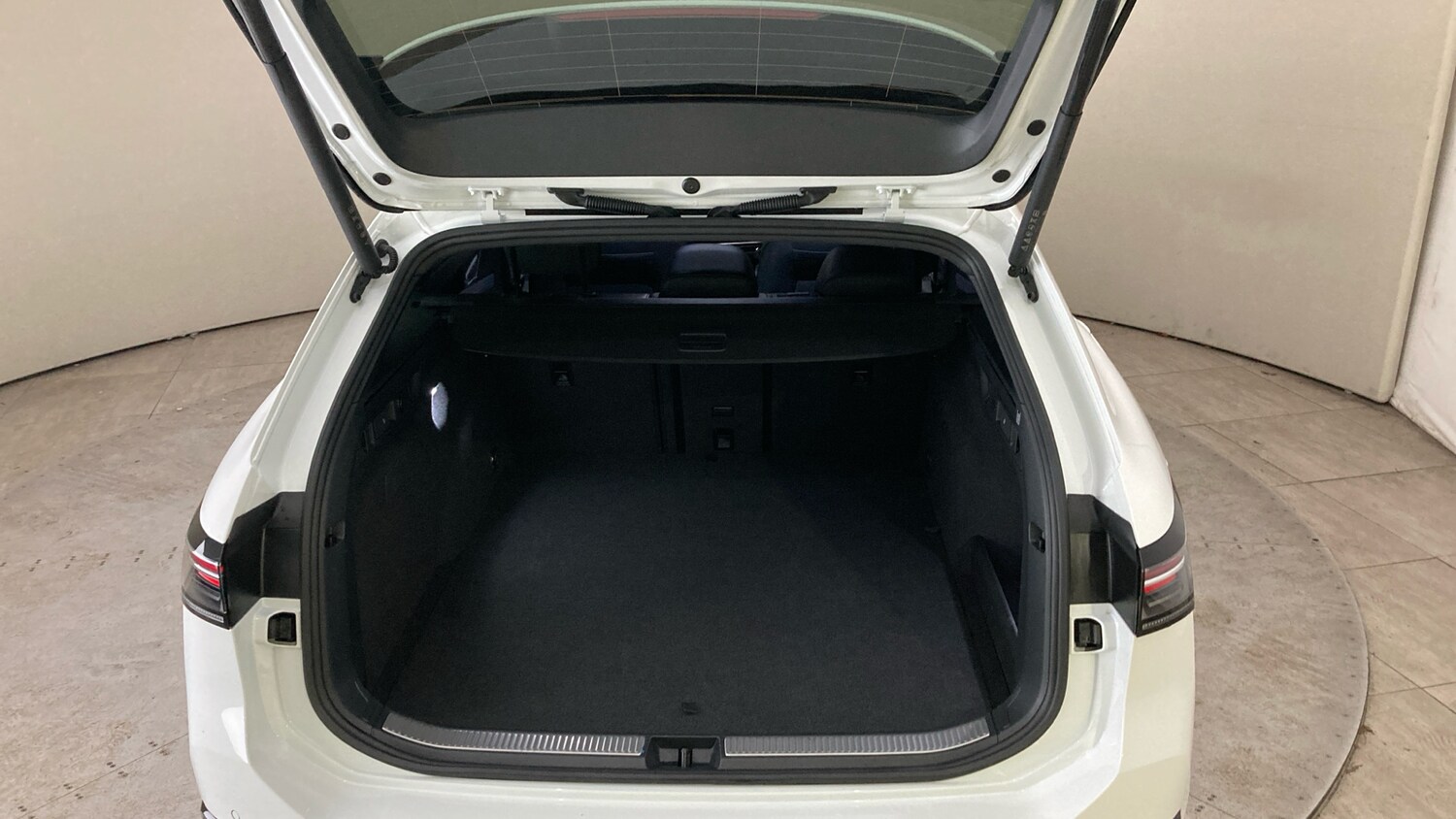 Used Volkswagen Passat 2025 for sale - 77487035: Photo 20