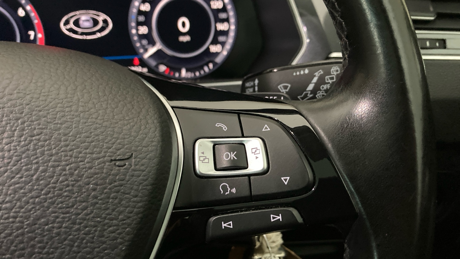 Used Volkswagen Tiguan 2016 for sale - 77605141: Photo 18