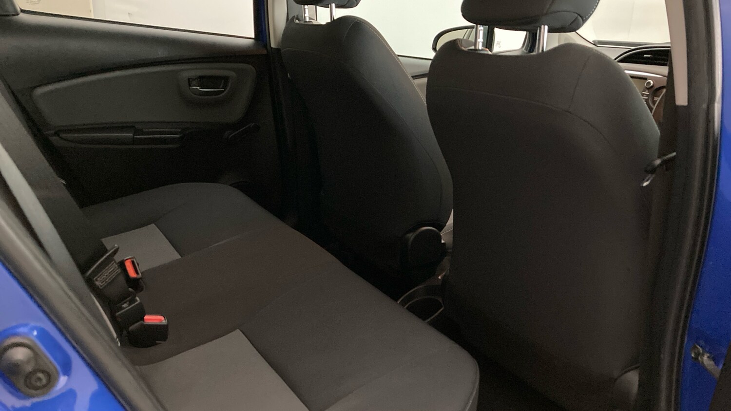 Used Toyota Yaris 2018 for sale - 78106171: Photo 28