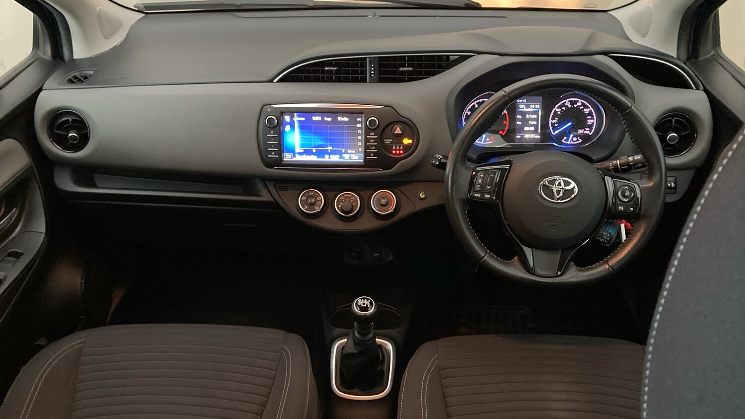 Used Toyota Yaris 2018 for sale - 78106171: Photo 9
