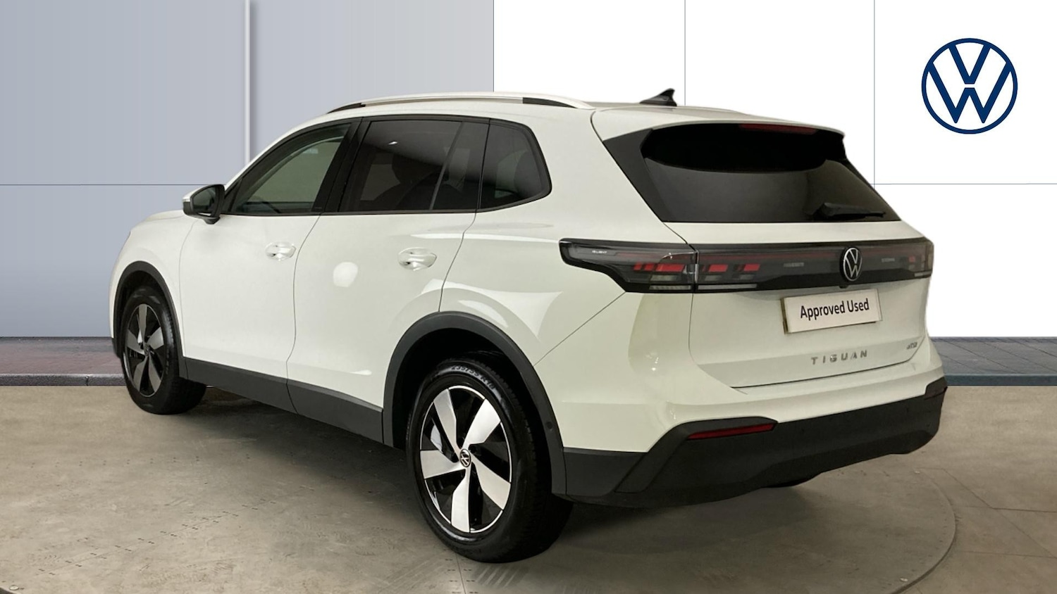 Used Volkswagen Tiguan 2024 for sale - 77516311: Photo 3