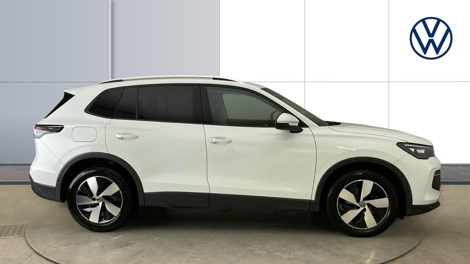 Used Volkswagen Tiguan 2024 for sale - 77516311: Photo 4