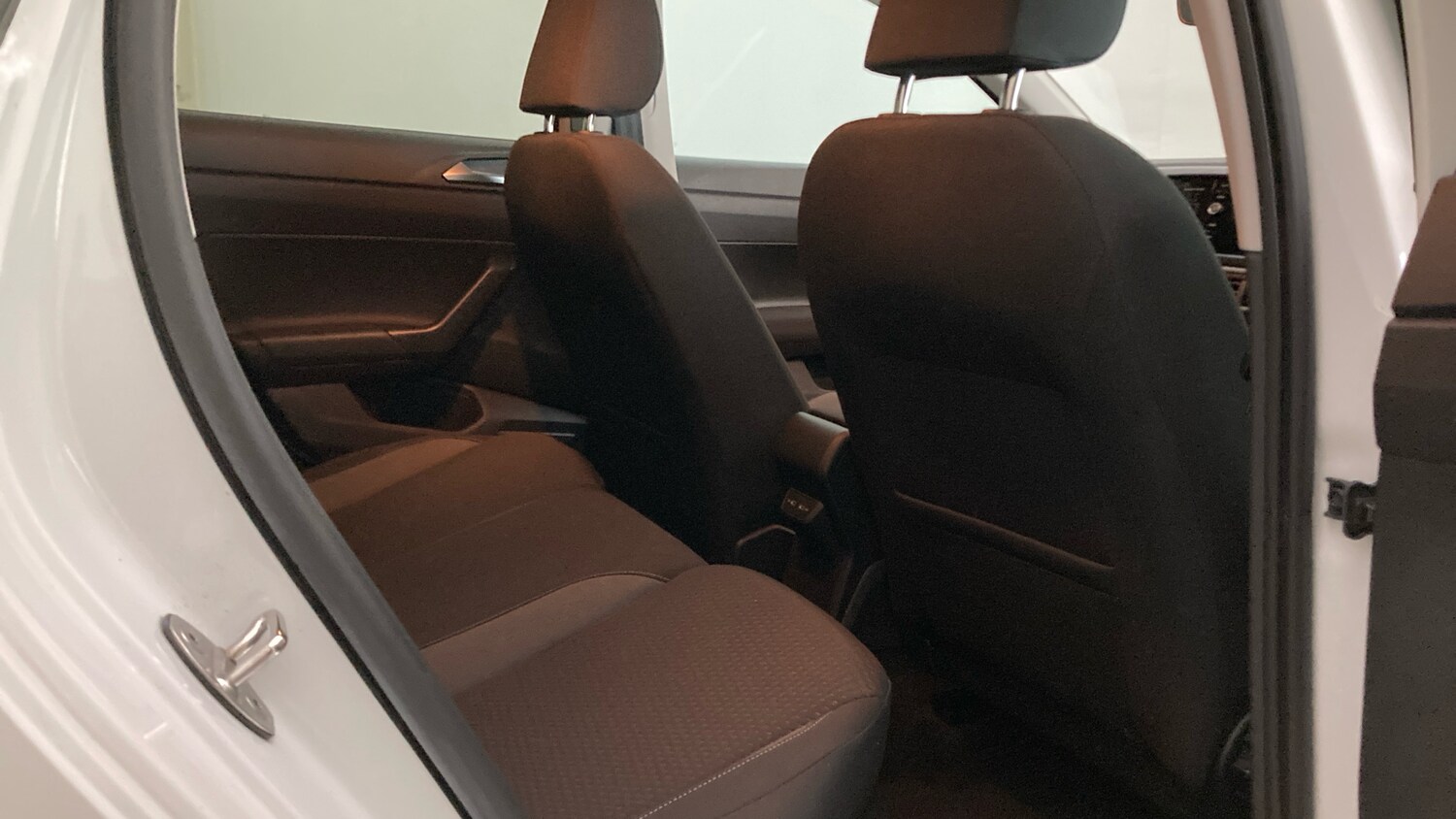 Used Volkswagen Polo 2023 for sale - 76127953: Photo 35