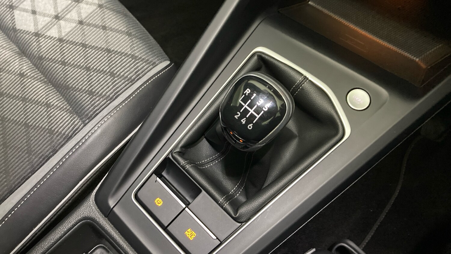 Used Volkswagen Golf 2022 for sale - 77676972: Photo 14