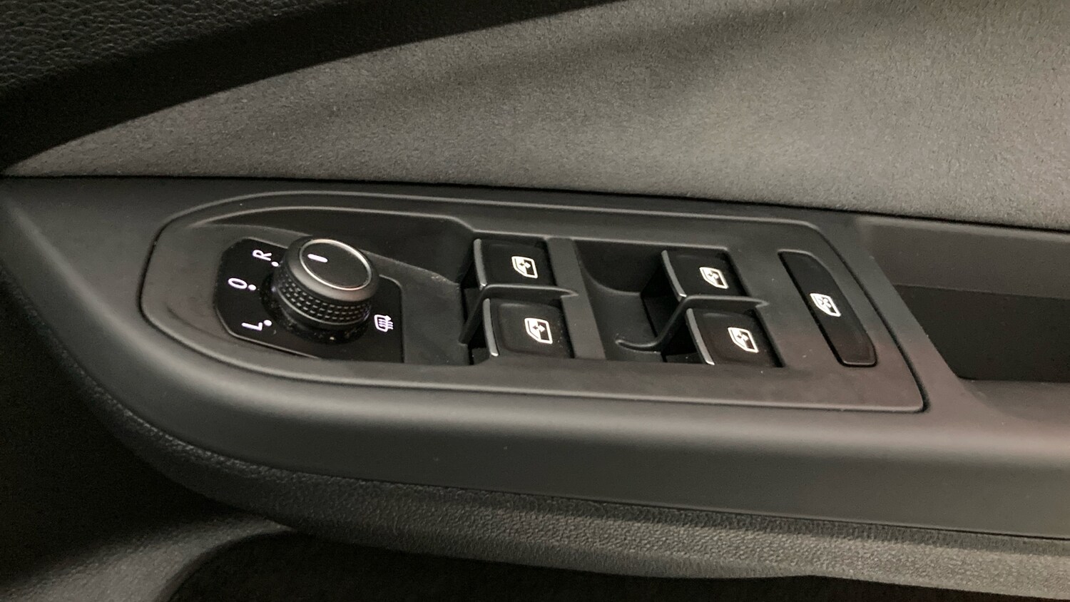 Used Volkswagen Golf 2022 for sale - 77676972: Photo 33