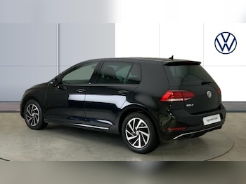 Used Volkswagen Golf 2019 for sale - 75346316: Photo