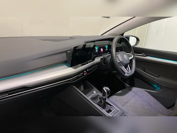 Used Volkswagen Golf 2021 for sale - 78510551: Photo
