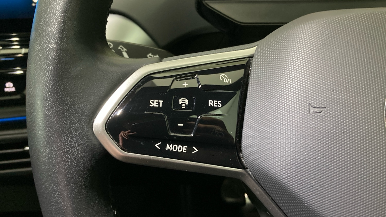 Used Volkswagen ID.4 2022 for sale - 76401914: Photo 17